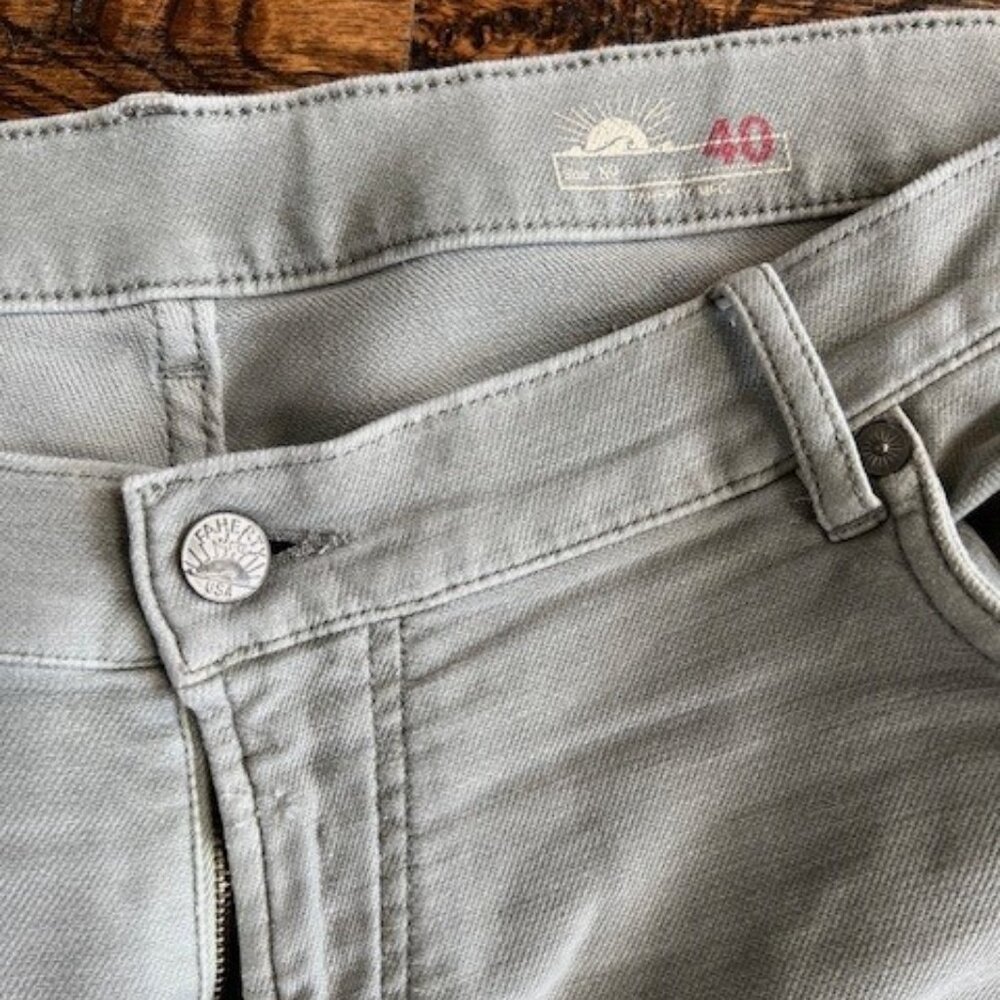 Faherty 5 pocket stretch pant-; $178 retail 40x32 (slight green tint)